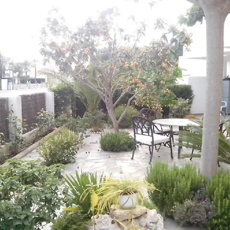 Mit Privatem Garten Am By Interhome